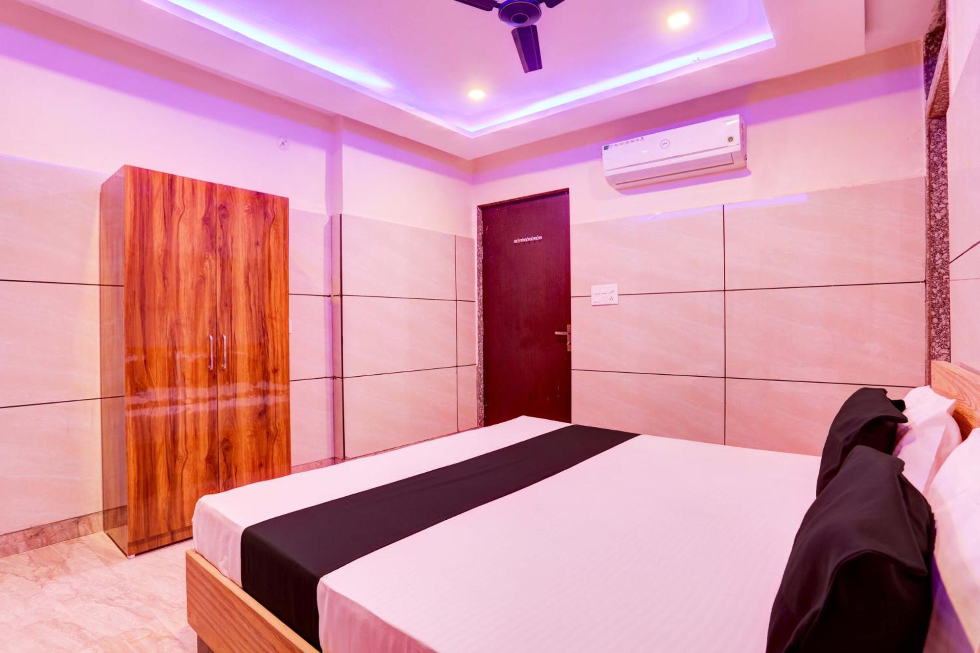 Hotel O 7 Lakhnaú Exteriér fotografie